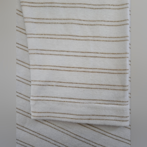 NWT - Tommy Hilfiger White Cotton w Gold Stripes Jersey - Size XL - Picture 11 of 11